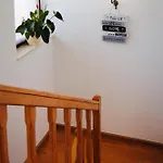 Lovrich 아파트